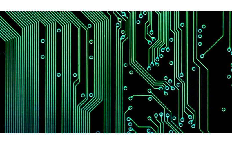 PCB設(shè)計(jì)與EMC優(yōu)化：電磁兼容性設(shè)計(jì)的關(guān)鍵要點(diǎn)